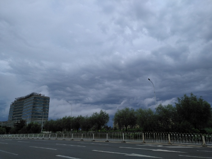 雨后天空